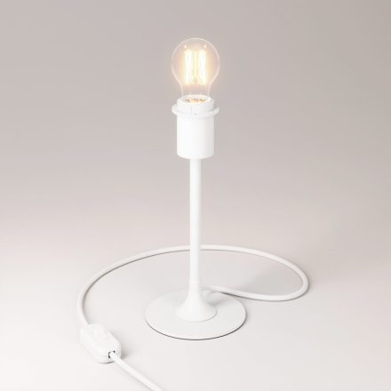 MAG-Y table lamp with round metal base and lampshade attachment