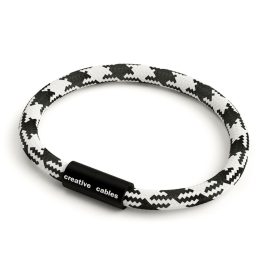 Bracelet with matte black magnetic clasps and RP04 cable