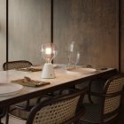 Portable and rechargeable Cabless01 LED lamp with G125 Globe bulb