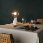 Portable and rechargeable Cabless01 lamp base