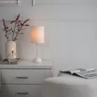Portable and rechargeable Cabless12 lamp with teardrop-shaped bulb, compatible with lampshades
