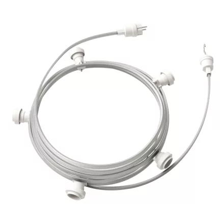 Ready to use with a 7.5 m Lumet string light set, 5 white lamp holders, hangers and plugs