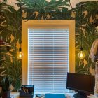 Decentraliser, ceiling hook for fabric electrical cables, with stopper