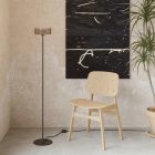 MAG-Y floor lamp with round metal base and Ghost smoked bulb