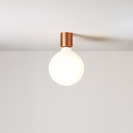 Metal wall lamp with porcelain-effect spherical bulb