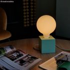 Shiny grass green and optical white ZigZag textile cable - The original Creative-Cables - RZ06 round 2x0.75 mm / 3x0.75 mm