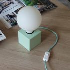 Shiny grass green and optical white ZigZag textile cable - The original Creative-Cables - RZ06 round 2x0.75 mm / 3x0.75 mm